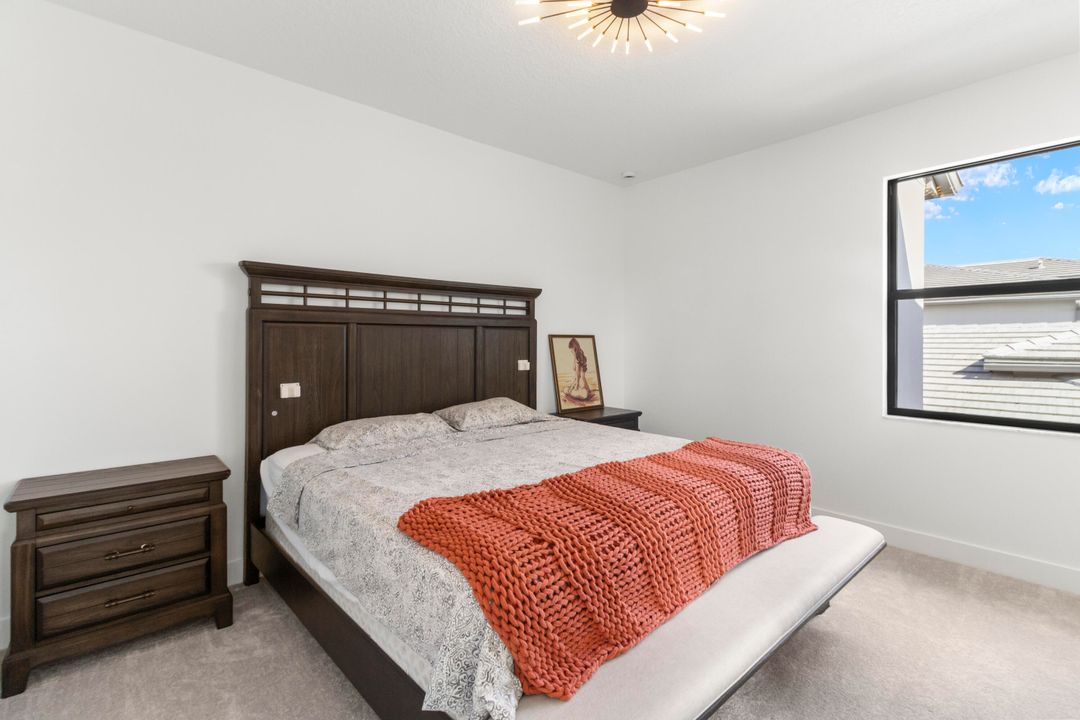 For Sale: $2,250,000 (5 beds, 5 baths, 3800 Square Feet)