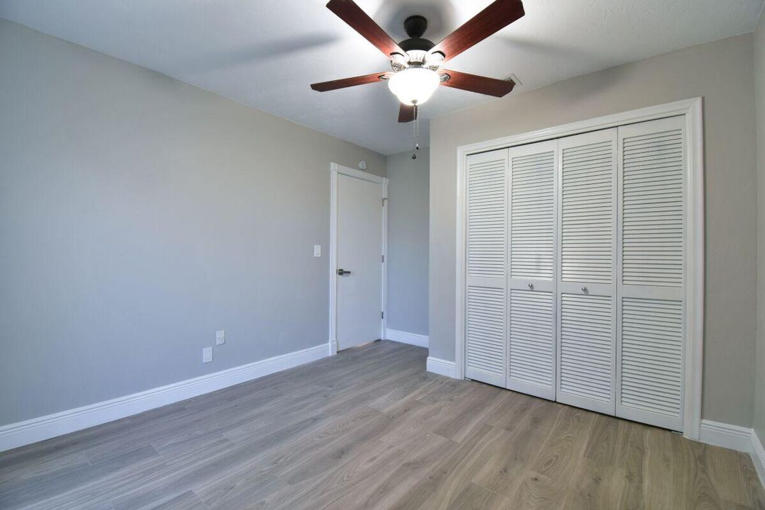 For Rent: $3,800 (4 beds, 2 baths, 1592 Square Feet)