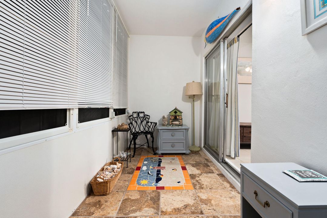 En Venta: $126,000 (1 camas, 1 baños, 696 Pies cuadrados)