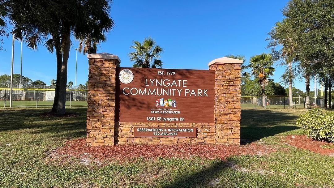 For Sale: $349,900 (3 beds, 2 baths, 1582 Square Feet)