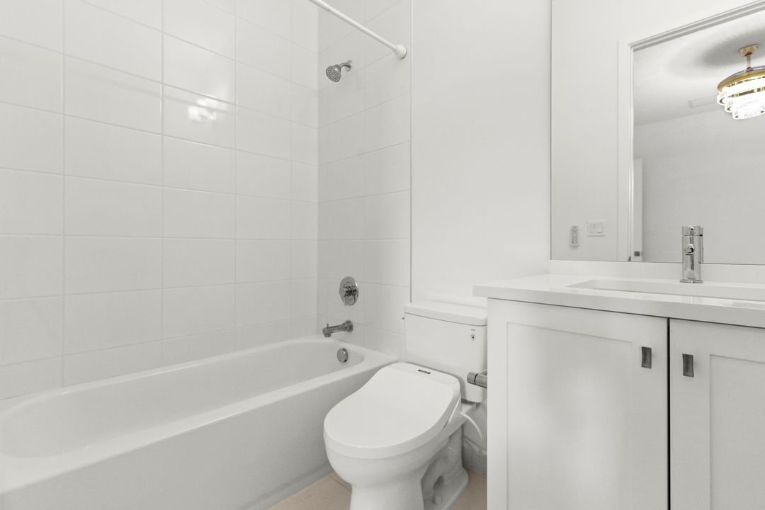 For Sale: $2,250,000 (5 beds, 5 baths, 3800 Square Feet)