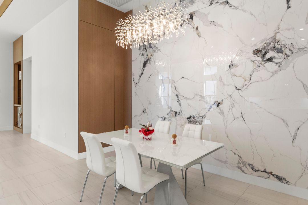 For Sale: $2,250,000 (5 beds, 5 baths, 3800 Square Feet)