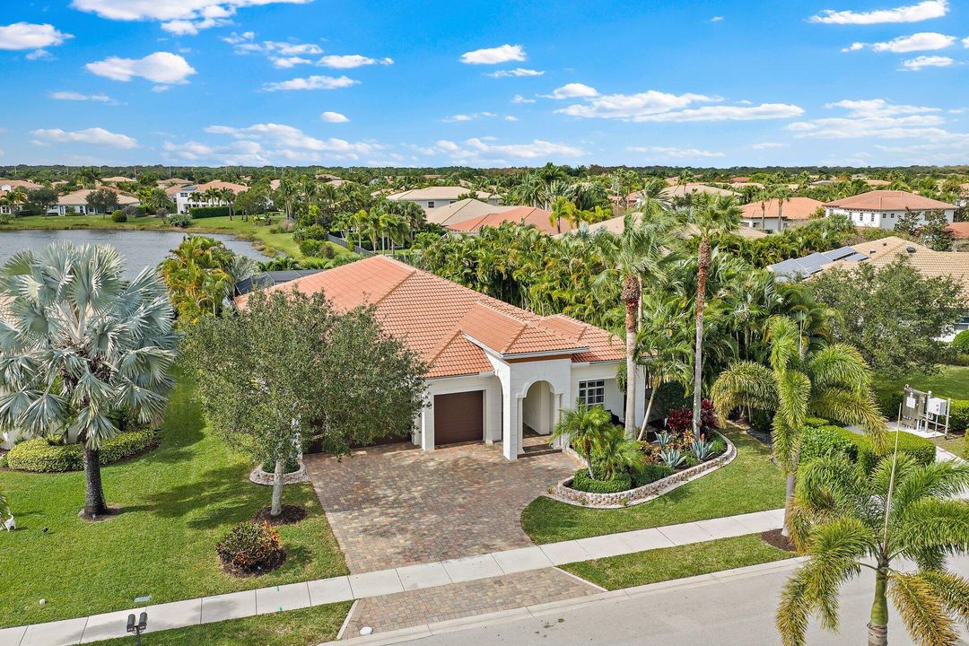 На продажу: $1,585,000 (4 спален, 3 ванн, 2854 Квадратных фут)