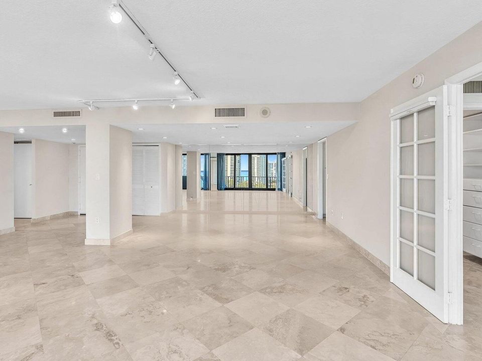 En Renta: $4,100 (2 camas, 2 baños, 1432 Pies cuadrados)