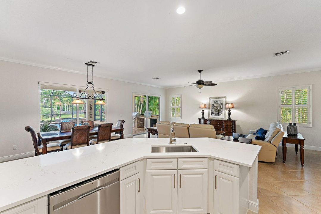 На продажу: $1,585,000 (4 спален, 3 ванн, 2854 Квадратных фут)