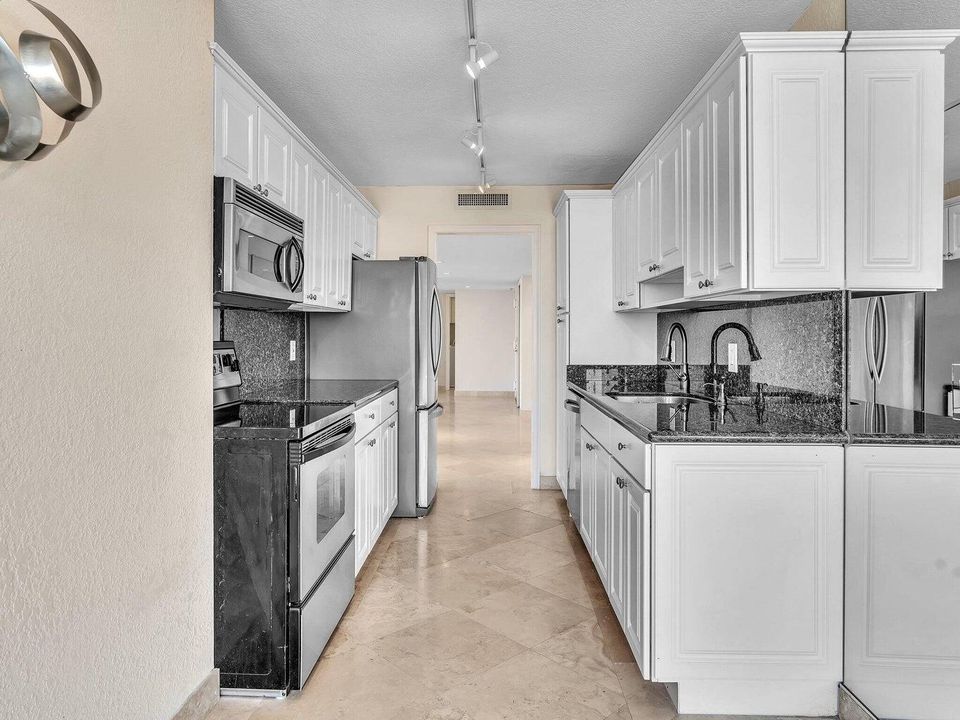 En Renta: $4,100 (2 camas, 2 baños, 1432 Pies cuadrados)