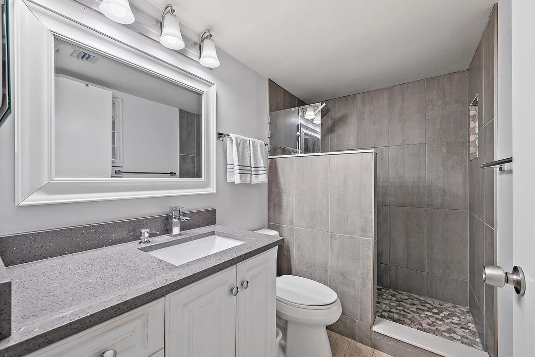 В аренду: $3,700 (2 спален, 2 ванн, 1183 Квадратных фут)