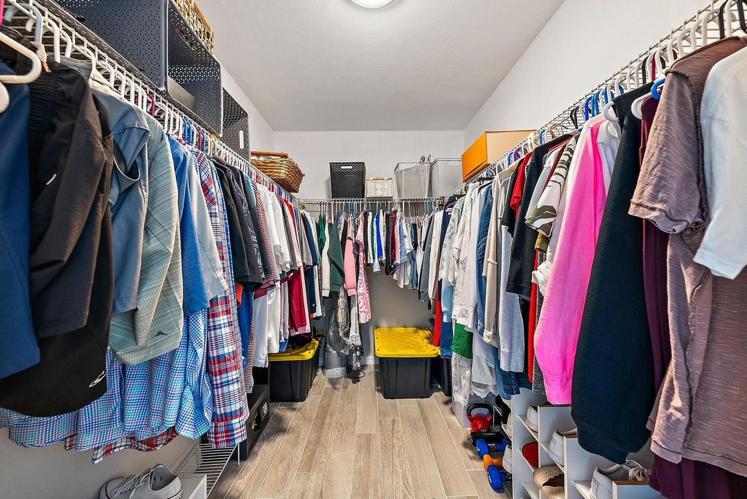 В аренду: $3,700 (2 спален, 2 ванн, 1183 Квадратных фут)