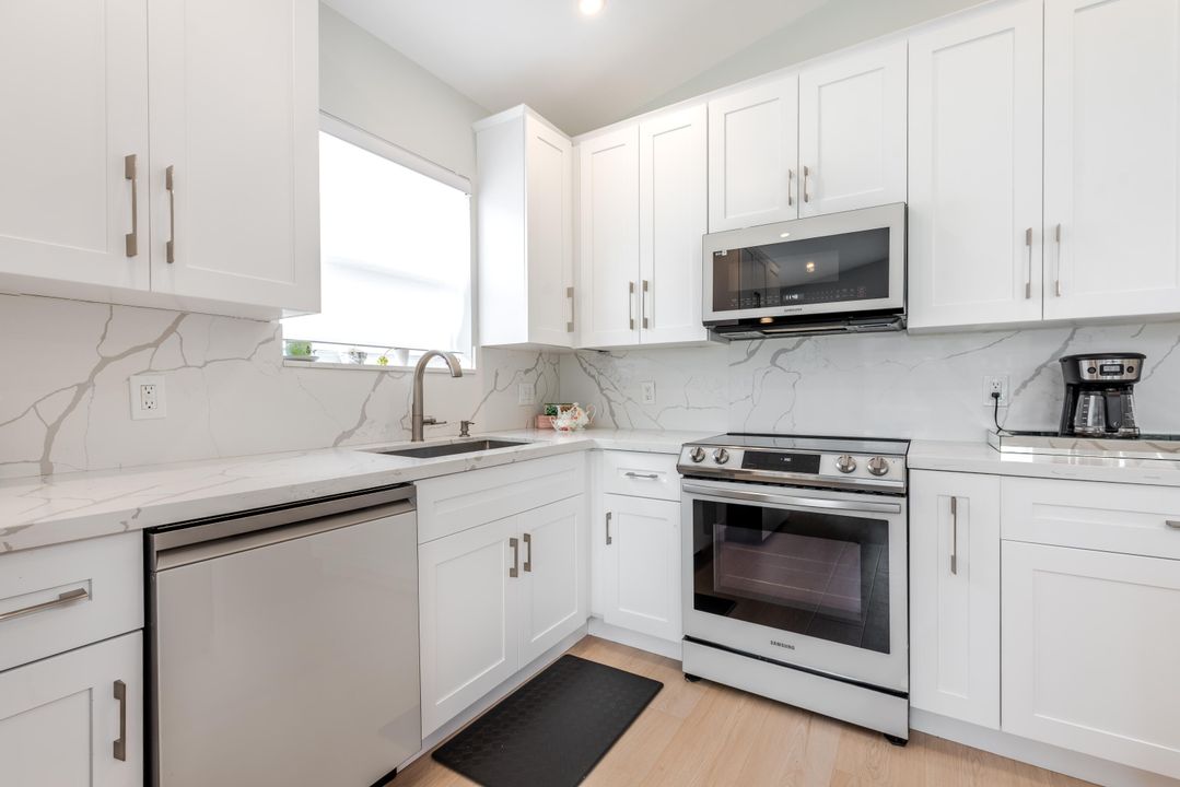 For Sale: $719,000 (3 beds, 2 baths, 2144 Square Feet)