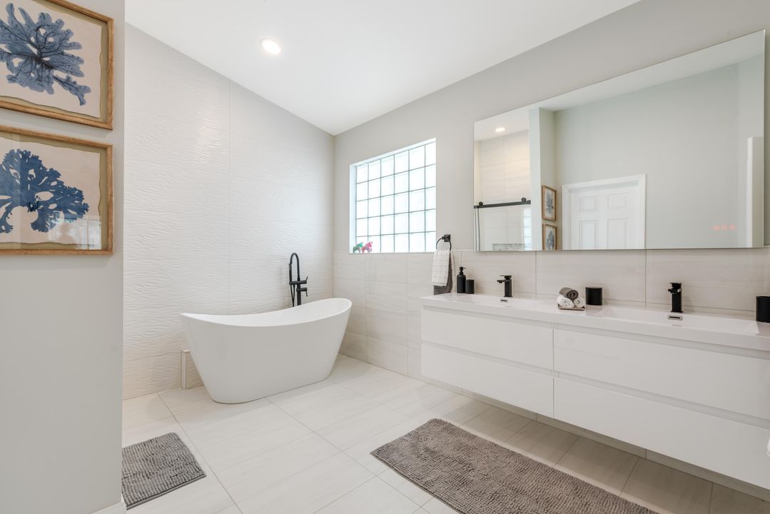 For Sale: $719,000 (3 beds, 2 baths, 2144 Square Feet)