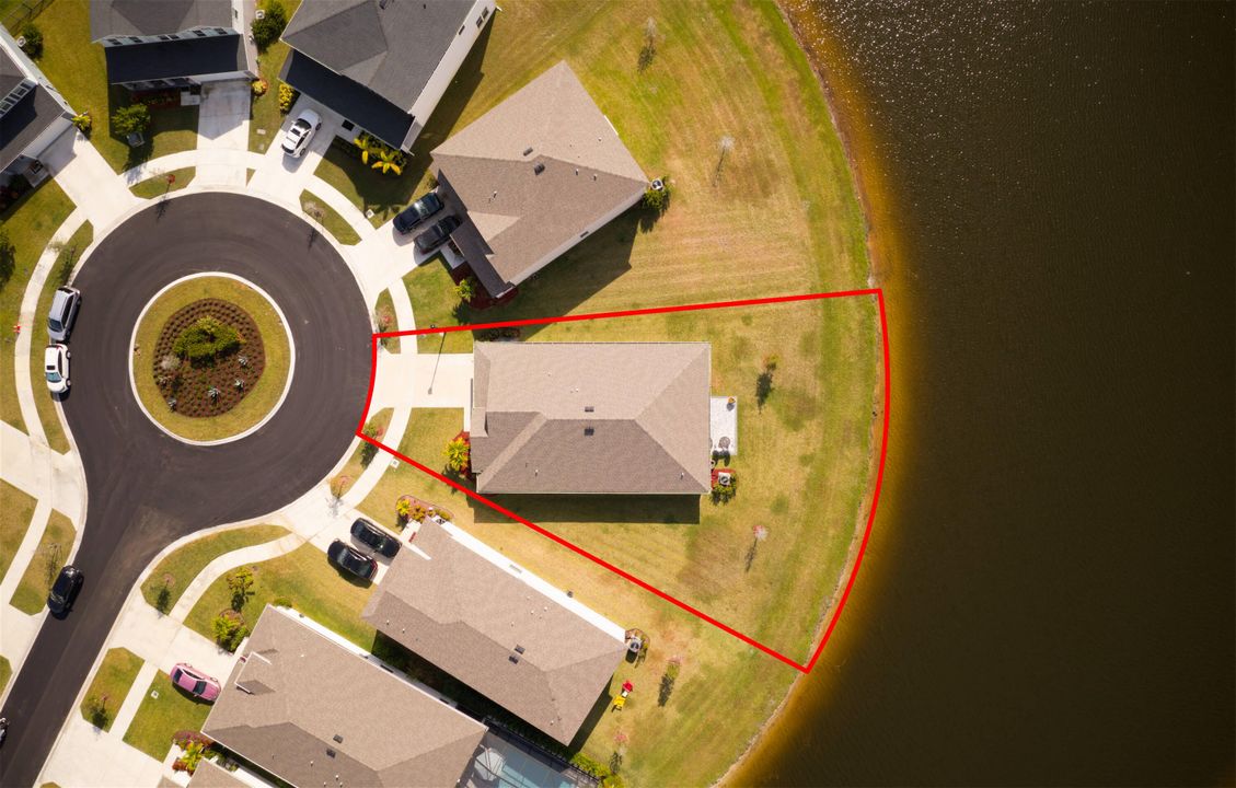 For Sale: $515,000 (3 beds, 2 baths, 1988 Square Feet)