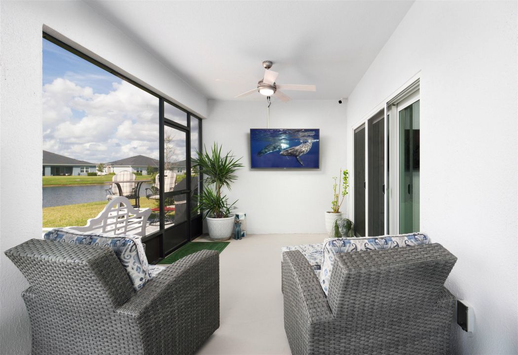 For Sale: $515,000 (3 beds, 2 baths, 1988 Square Feet)