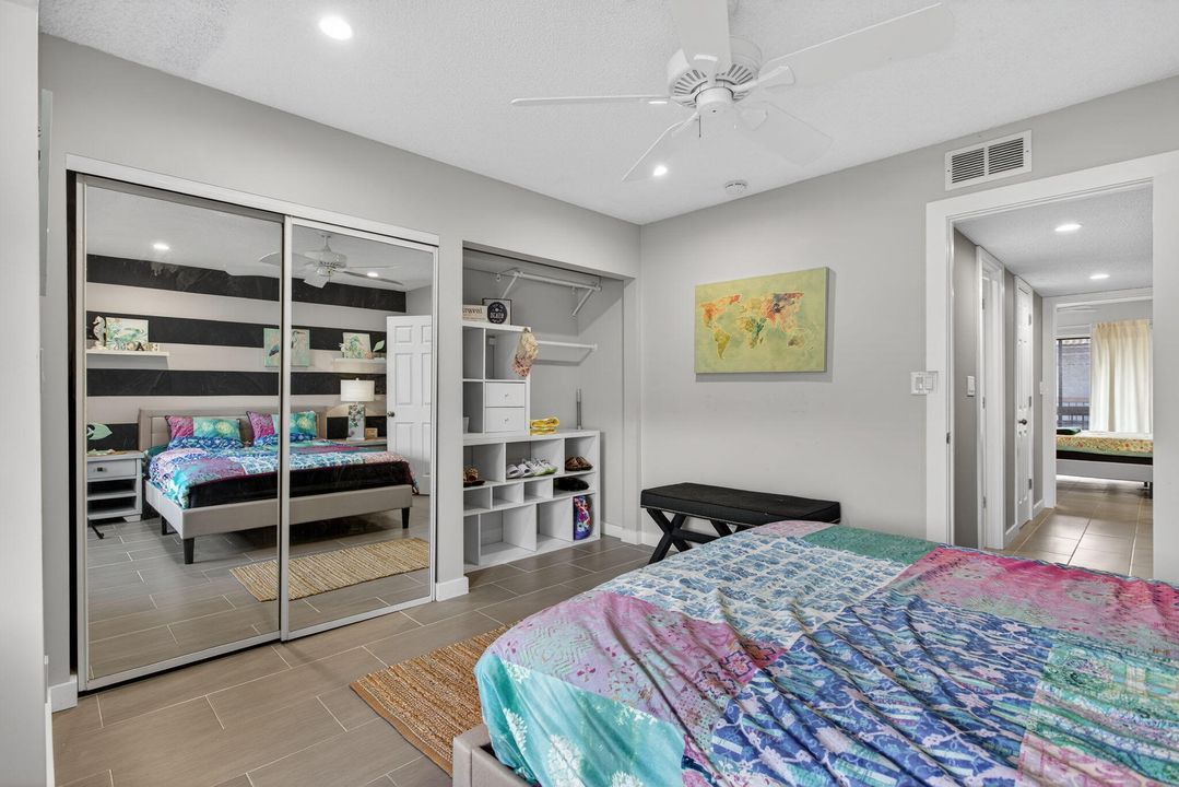 For Sale: $325,000 (2 beds, 1 baths, 1095 Square Feet)