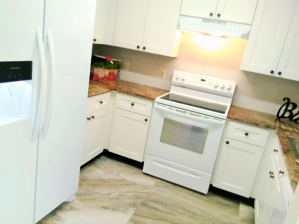 En Renta: $2,000 (2 camas, 2 baños, 1400 Pies cuadrados)