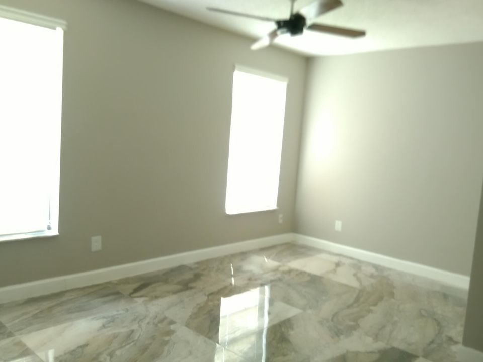 En Renta: $2,000 (2 camas, 2 baños, 1400 Pies cuadrados)