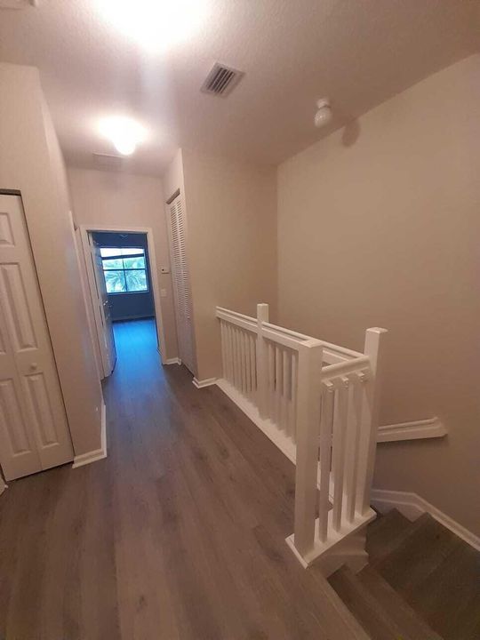 На продажу: $329,900 (3 спален, 2 ванн, 1700 Квадратных фут)