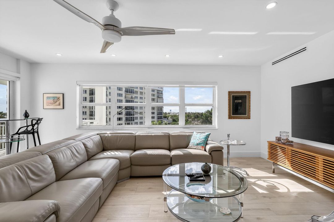 For Rent: $9,750 (2 beds, 2 baths, 1434 Square Feet)