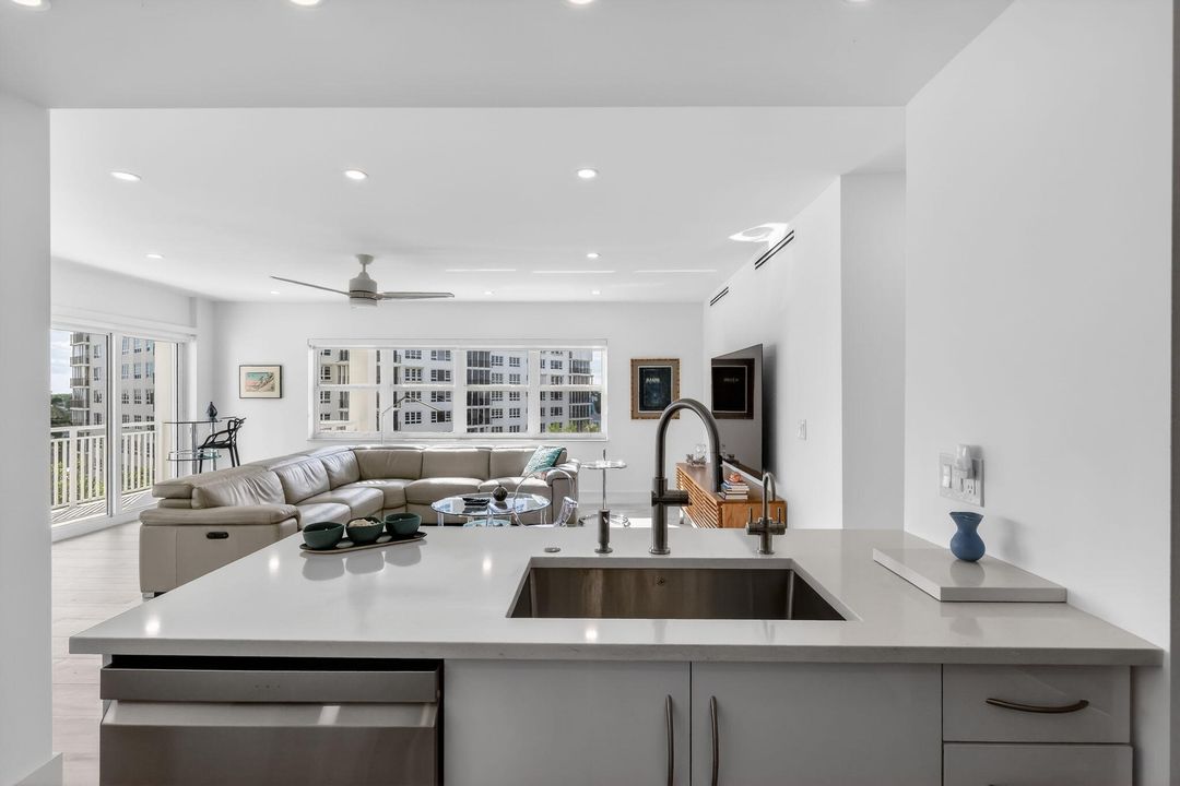 For Rent: $9,750 (2 beds, 2 baths, 1434 Square Feet)