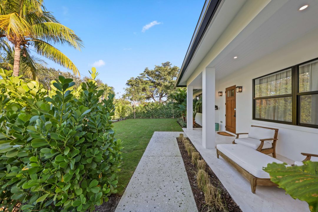 En Venta: $2,275,000 (4 camas, 3 baños, 2473 Pies cuadrados)