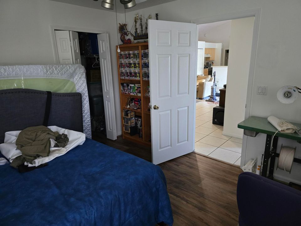 For Sale: $750,000 (4 beds, 3 baths, 2498 Square Feet)