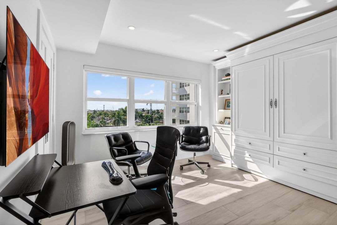 For Rent: $9,750 (2 beds, 2 baths, 1434 Square Feet)