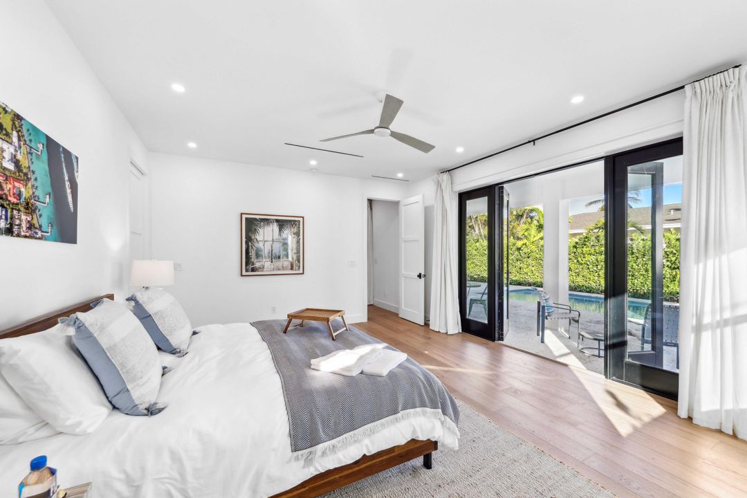 En Venta: $2,275,000 (4 camas, 3 baños, 2473 Pies cuadrados)