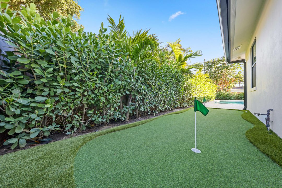 En Venta: $2,275,000 (4 camas, 3 baños, 2473 Pies cuadrados)