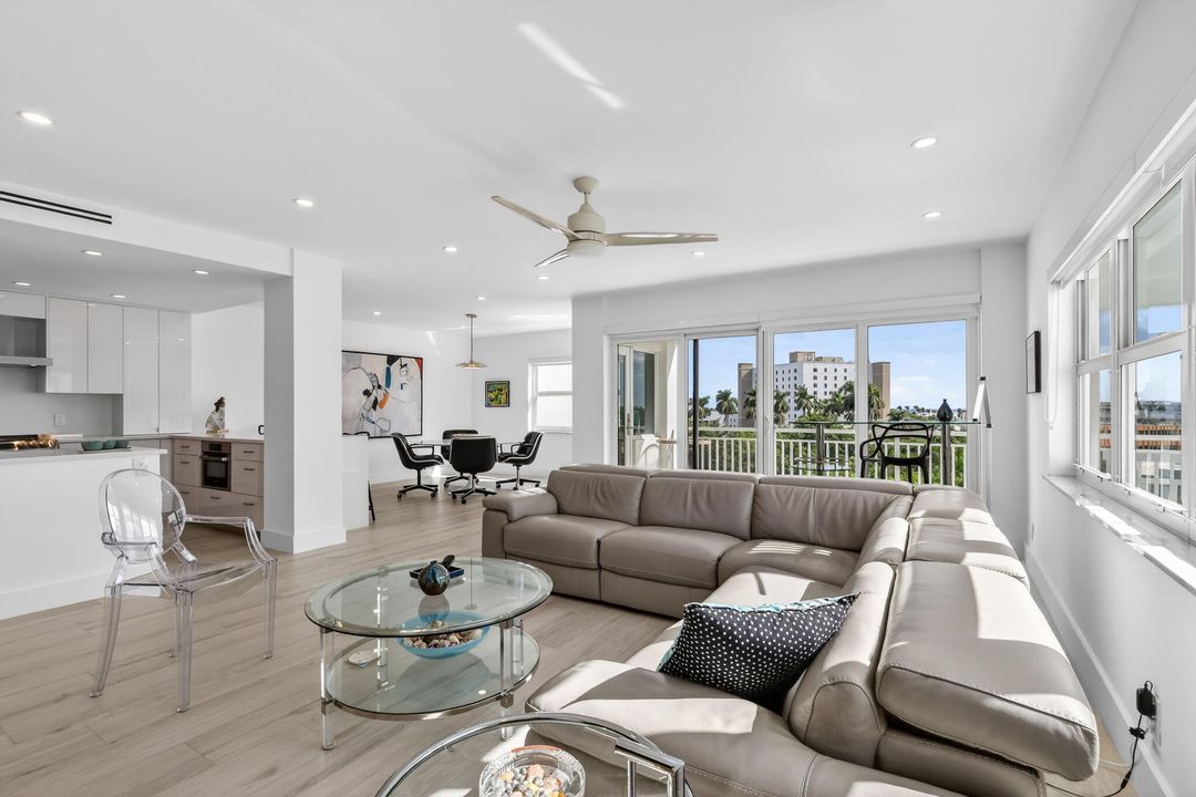 For Rent: $9,750 (2 beds, 2 baths, 1434 Square Feet)