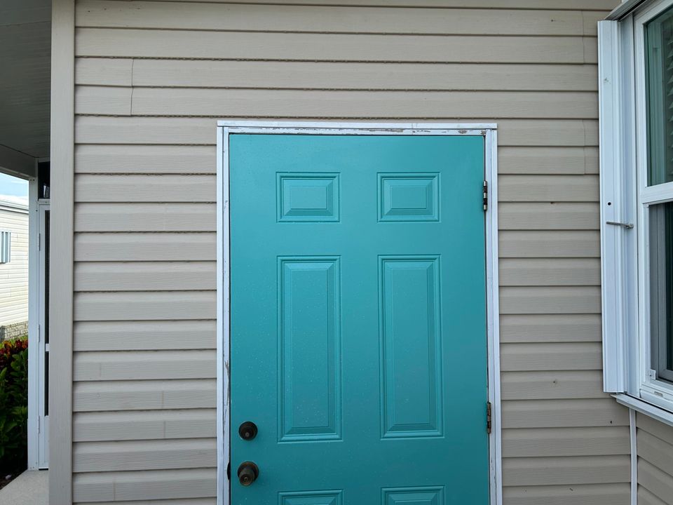 For Sale: $129,900 (3 beds, 2 baths, 1848 Square Feet)