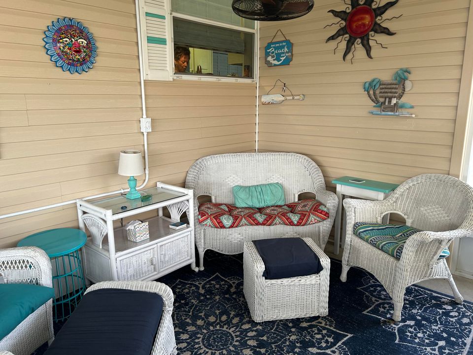 For Sale: $129,900 (3 beds, 2 baths, 1848 Square Feet)