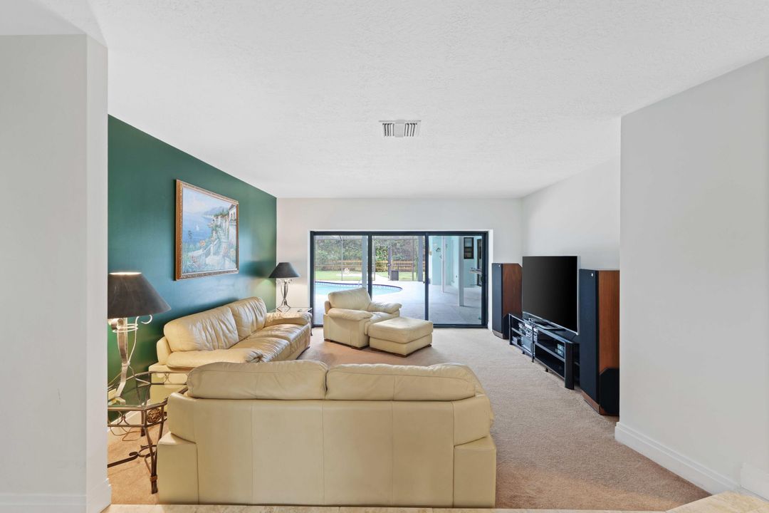 На продажу: $1,100,000 (3 спален, 3 ванн, 2577 Квадратных фут)