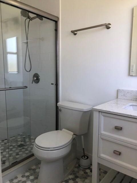 For Rent: $3,800 (3 beds, 2 baths, 1384 Square Feet)