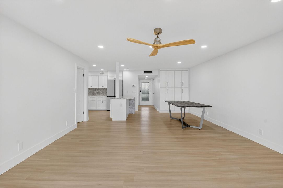 En Venta: $259,999 (2 camas, 2 baños, 1040 Pies cuadrados)