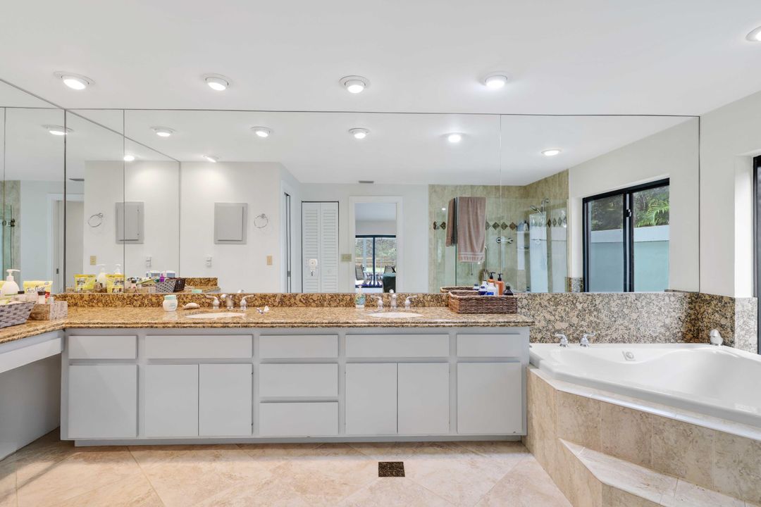 На продажу: $1,100,000 (3 спален, 3 ванн, 2577 Квадратных фут)