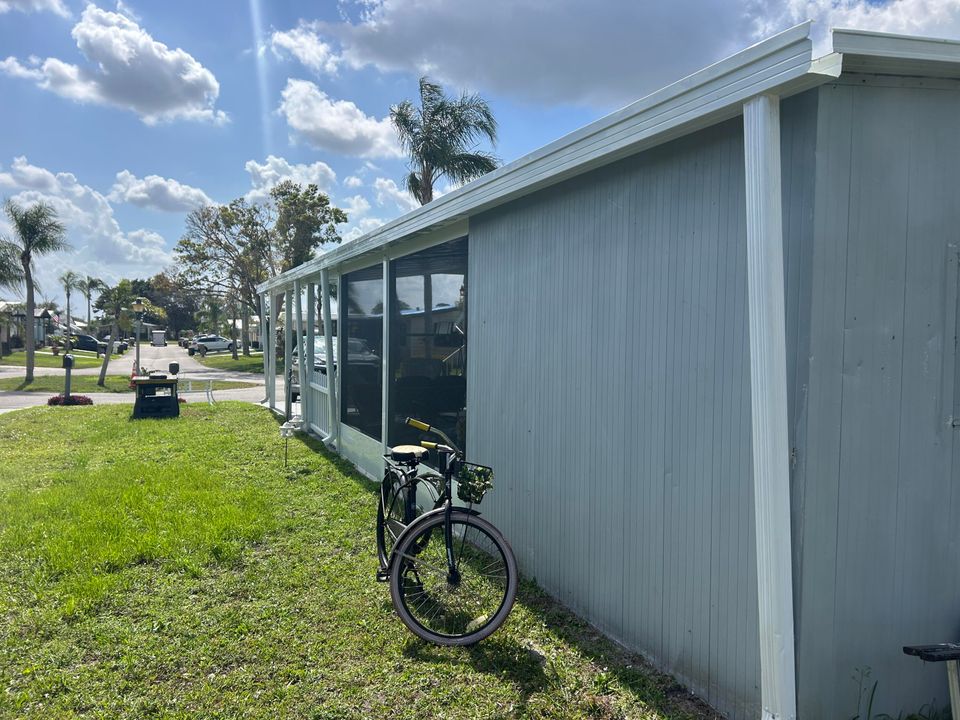 For Sale: $44,900 (2 beds, 2 baths, 1344 Square Feet)