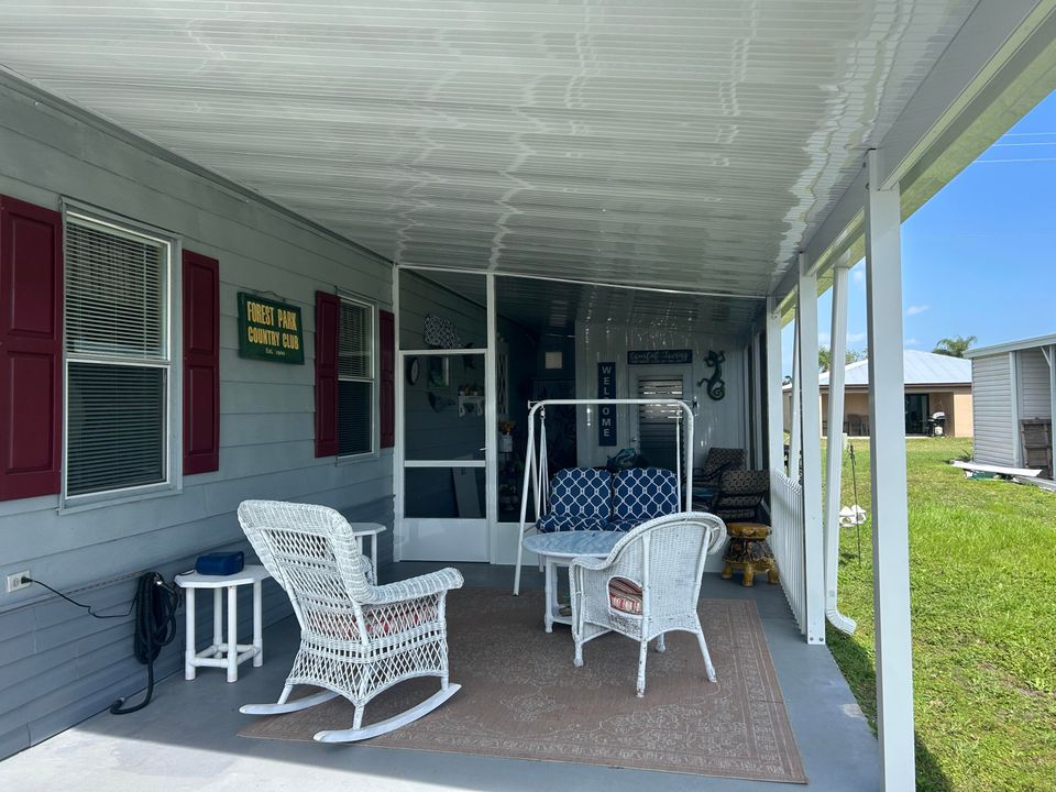 For Sale: $44,900 (2 beds, 2 baths, 1344 Square Feet)