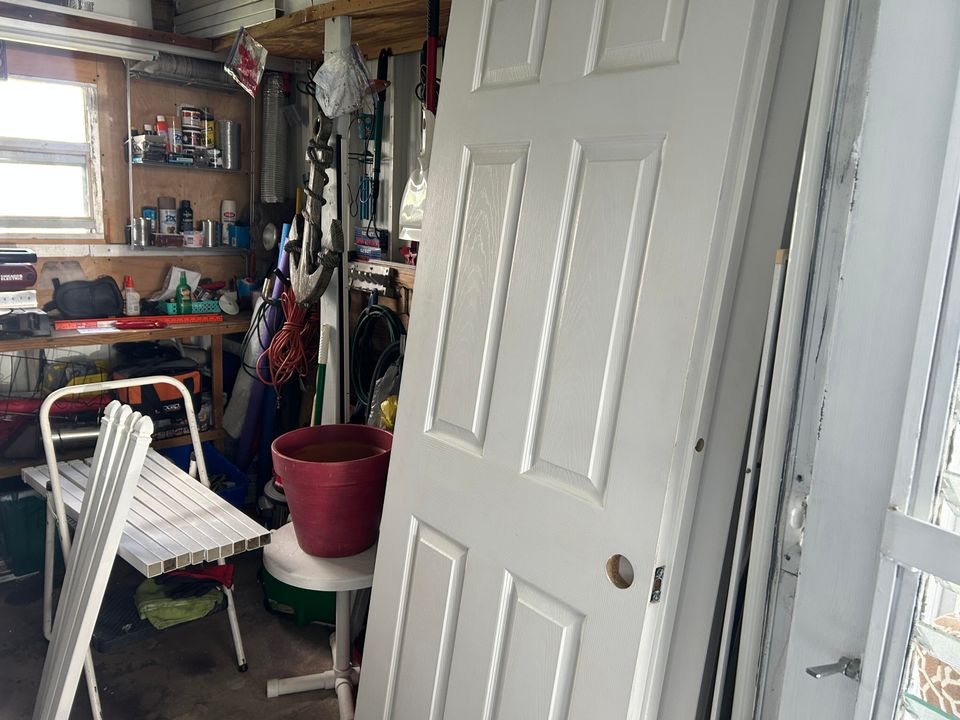 For Sale: $44,900 (2 beds, 2 baths, 1344 Square Feet)