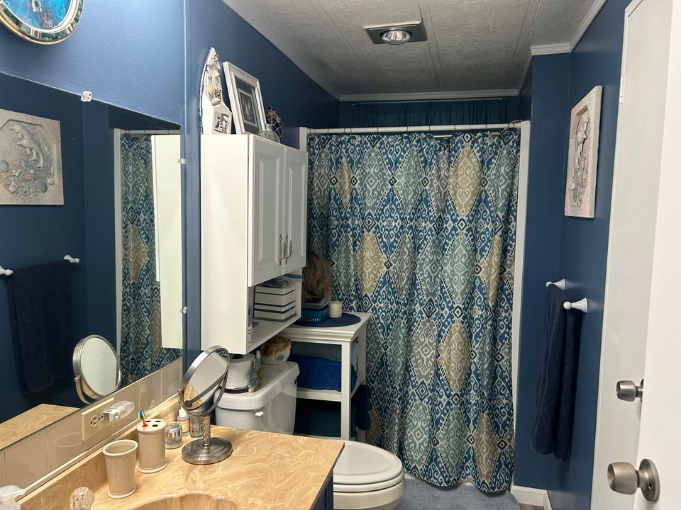 For Sale: $44,900 (2 beds, 2 baths, 1344 Square Feet)