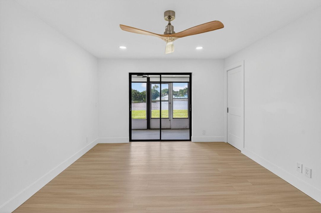 En Venta: $259,999 (2 camas, 2 baños, 1040 Pies cuadrados)