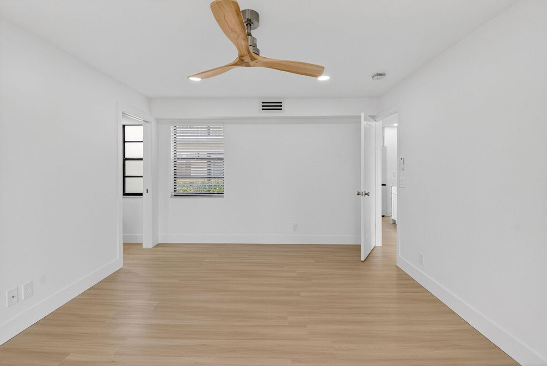 En Venta: $259,999 (2 camas, 2 baños, 1040 Pies cuadrados)