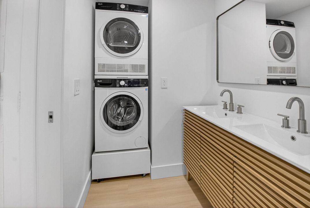 En Venta: $259,999 (2 camas, 2 baños, 1040 Pies cuadrados)