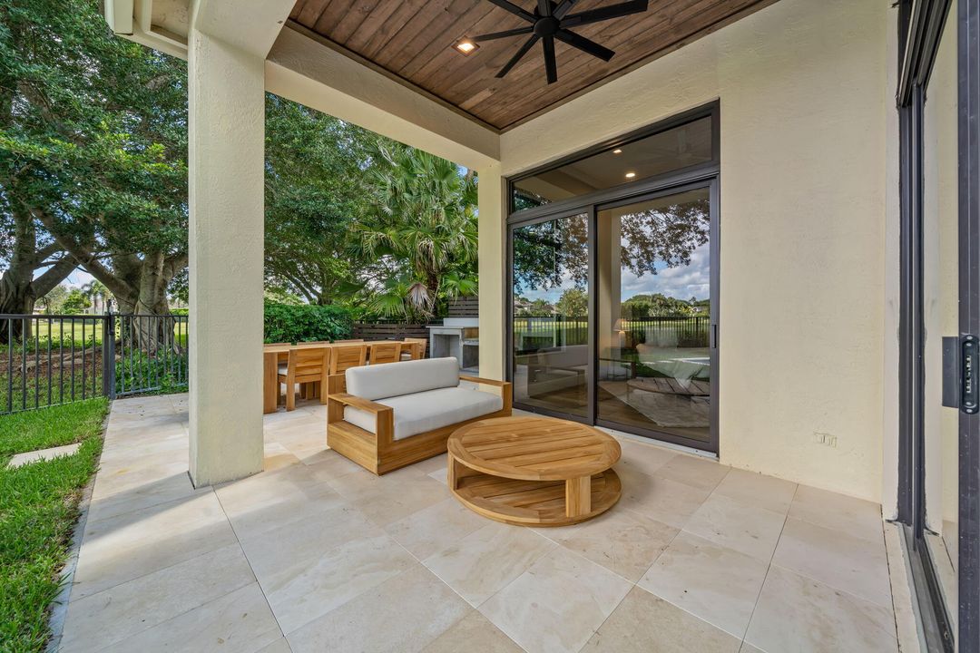 For Rent: $22,000 (3 beds, 3 baths, 2277 Square Feet)