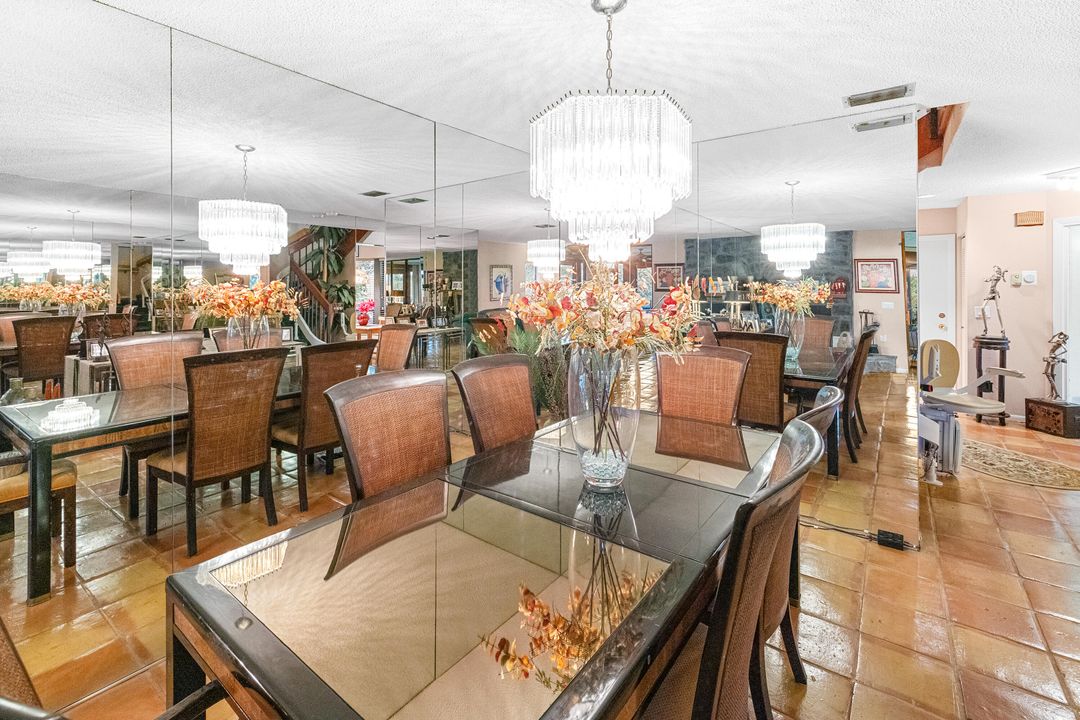 En Venta: $375,000 (3 camas, 2 baños, 1920 Pies cuadrados)