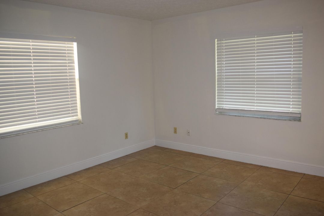 For Rent: $1,650 (2 beds, 2 baths, 1250 Square Feet)