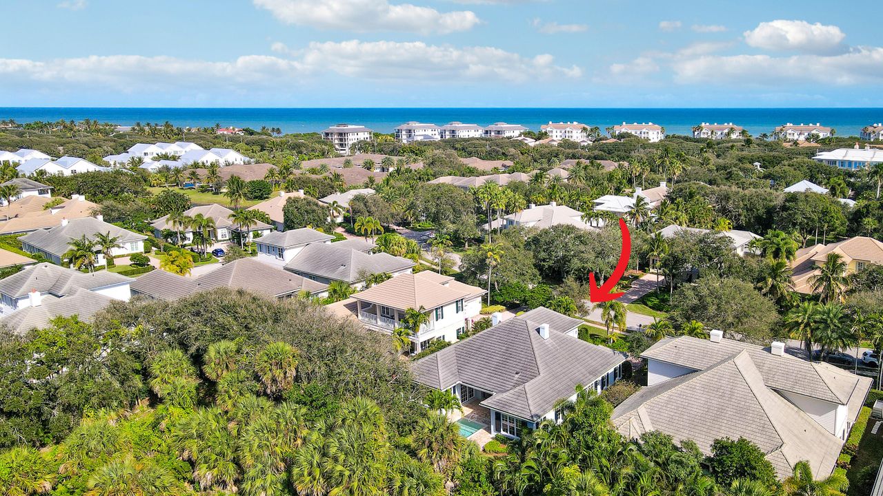 For Sale: $2,050,000 (3 beds, 3 baths, 2968 Square Feet)