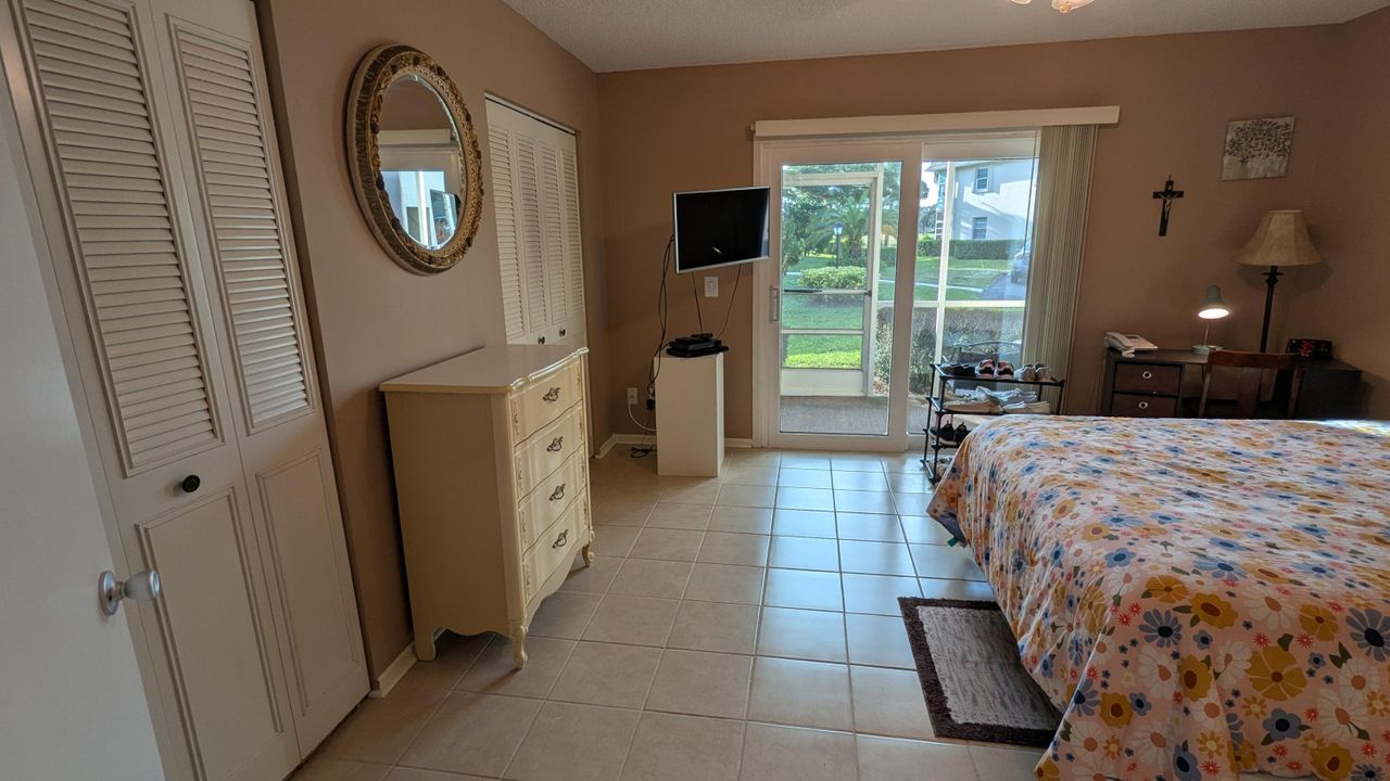 For Sale: $104,900 (1 beds, 1 baths, 630 Square Feet)