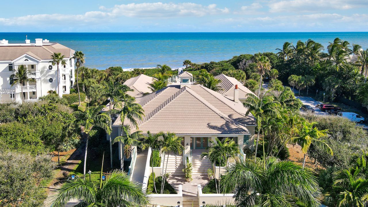 For Sale: $2,050,000 (3 beds, 3 baths, 2968 Square Feet)