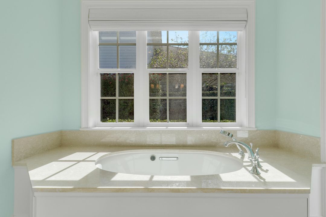 For Sale: $2,050,000 (3 beds, 3 baths, 2968 Square Feet)