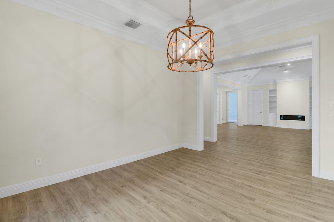 For Sale: $2,050,000 (3 beds, 3 baths, 2968 Square Feet)