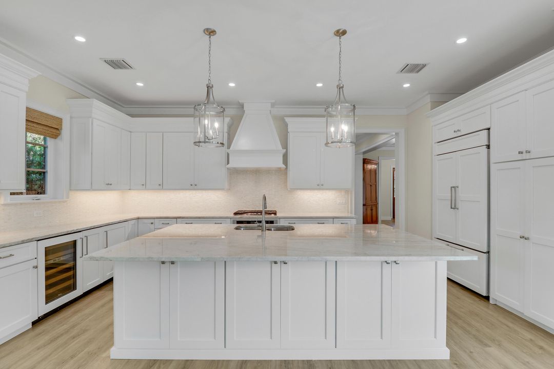 For Sale: $2,050,000 (3 beds, 3 baths, 2968 Square Feet)